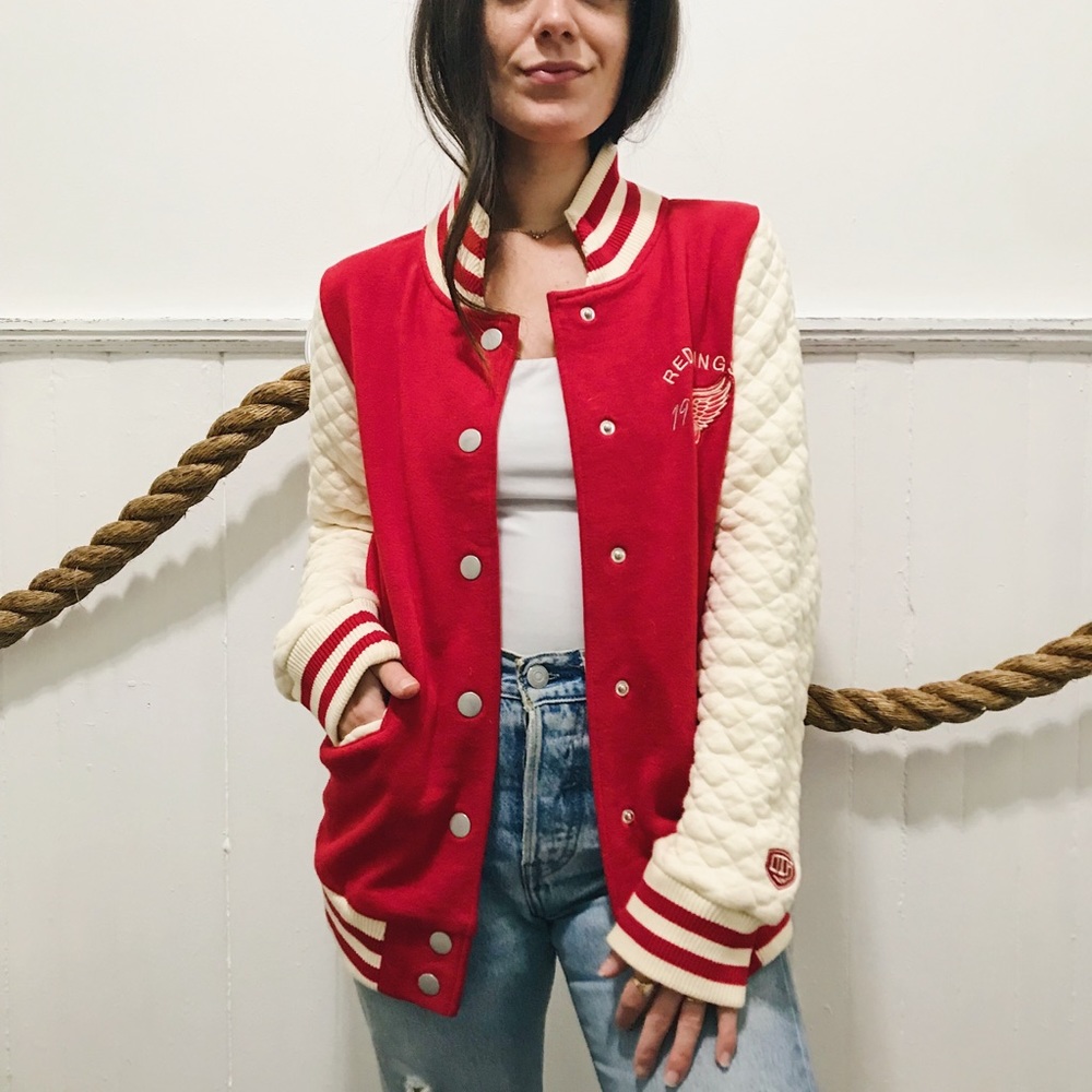 DETROIT RED WINGS OLD TIME HOCKEY SWEATER